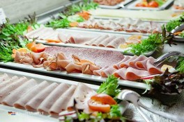 Ontbijtbuffet Hotel Wilna Duitsland